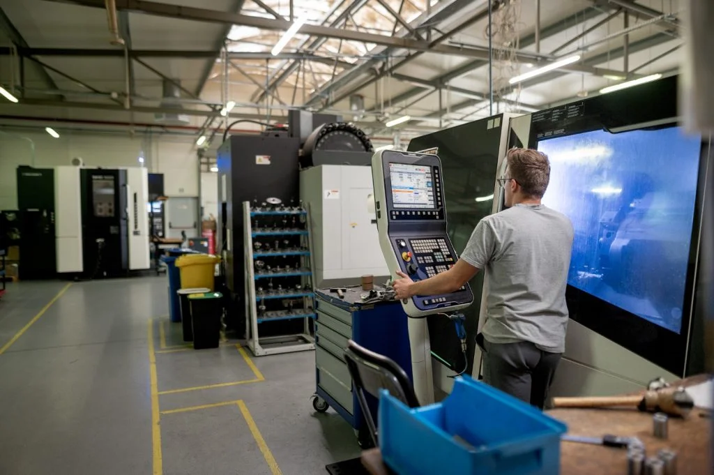 Operador CNC.